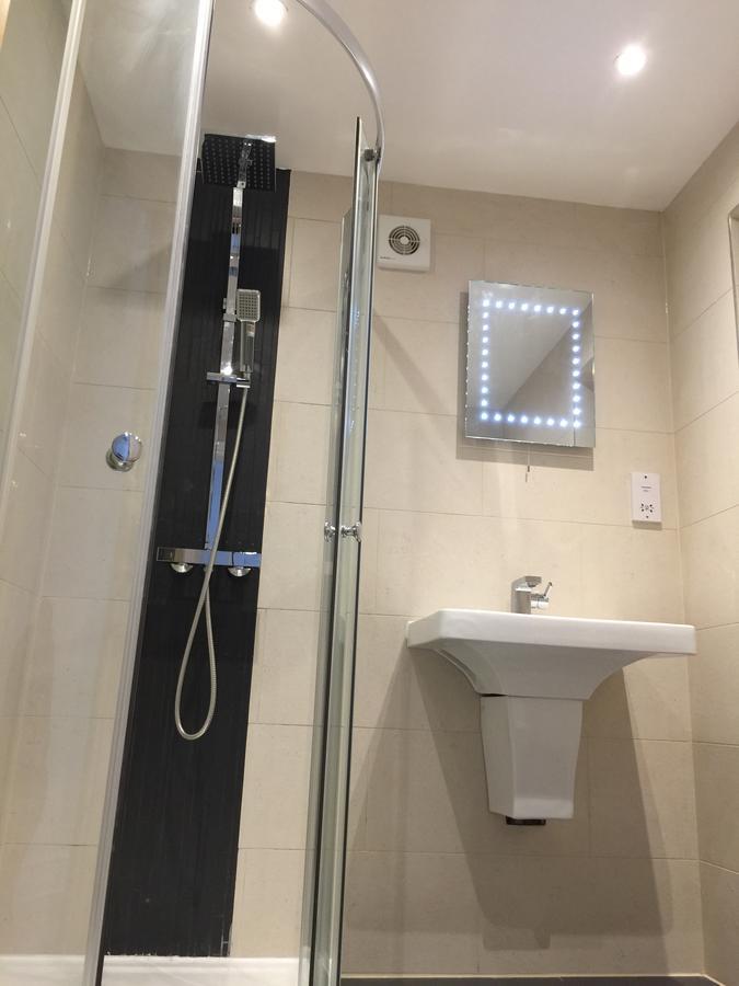 Flexistay Leicester Gable Aparthotel Extérieur photo