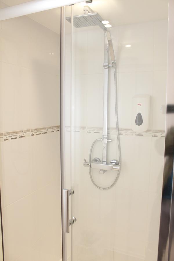 Flexistay Leicester Gable Aparthotel Extérieur photo